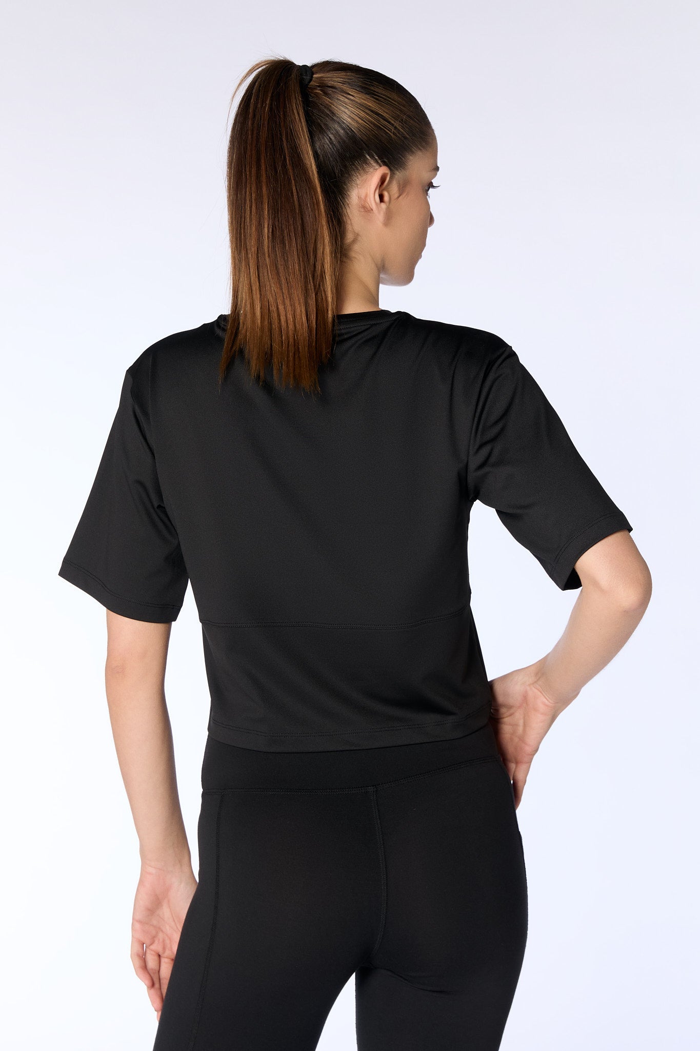 T1116-01 | Damen Cropped Shirt - Schwarz