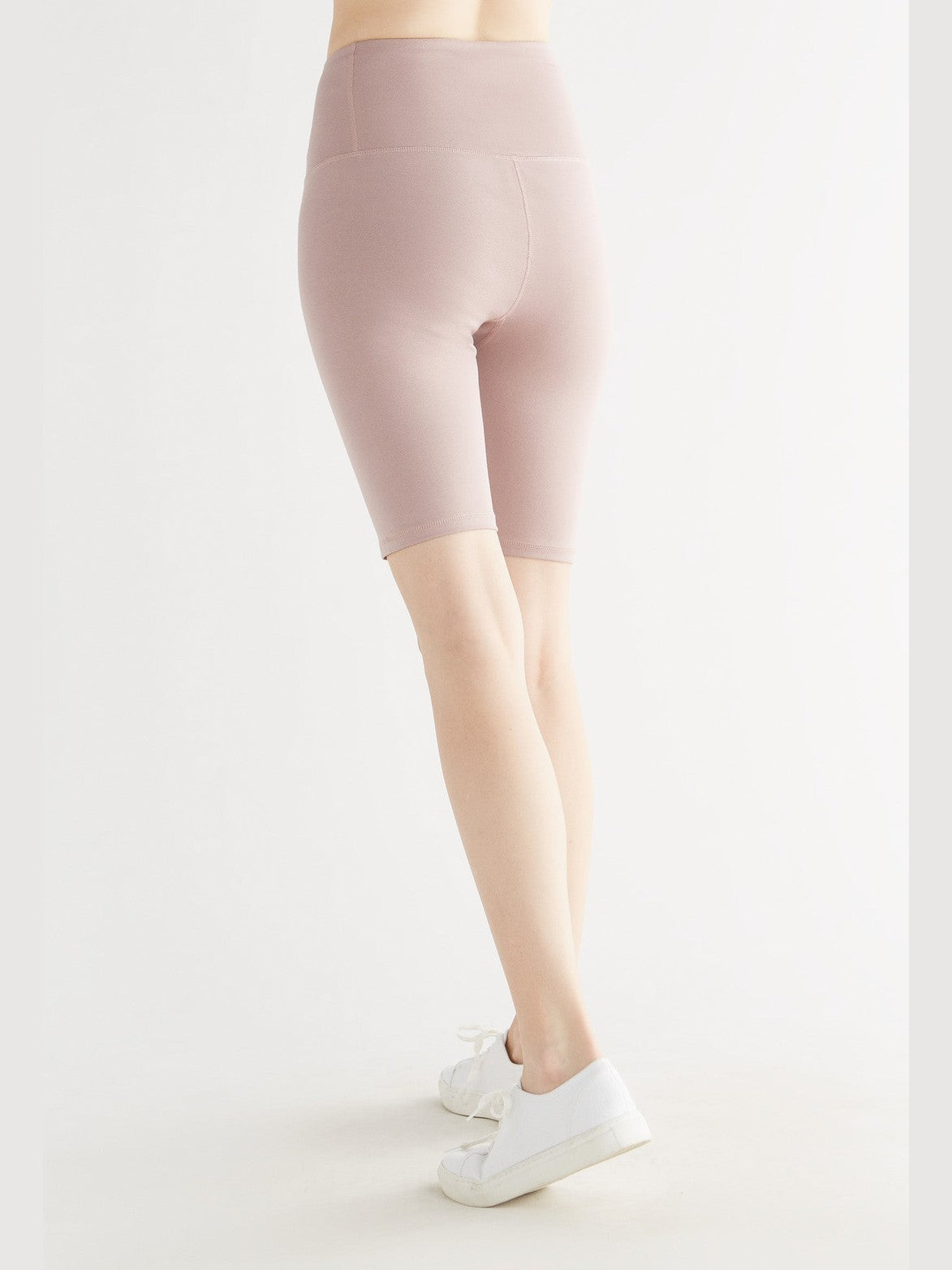 T1331-10 | Damen Fit Shorts - Lilac
