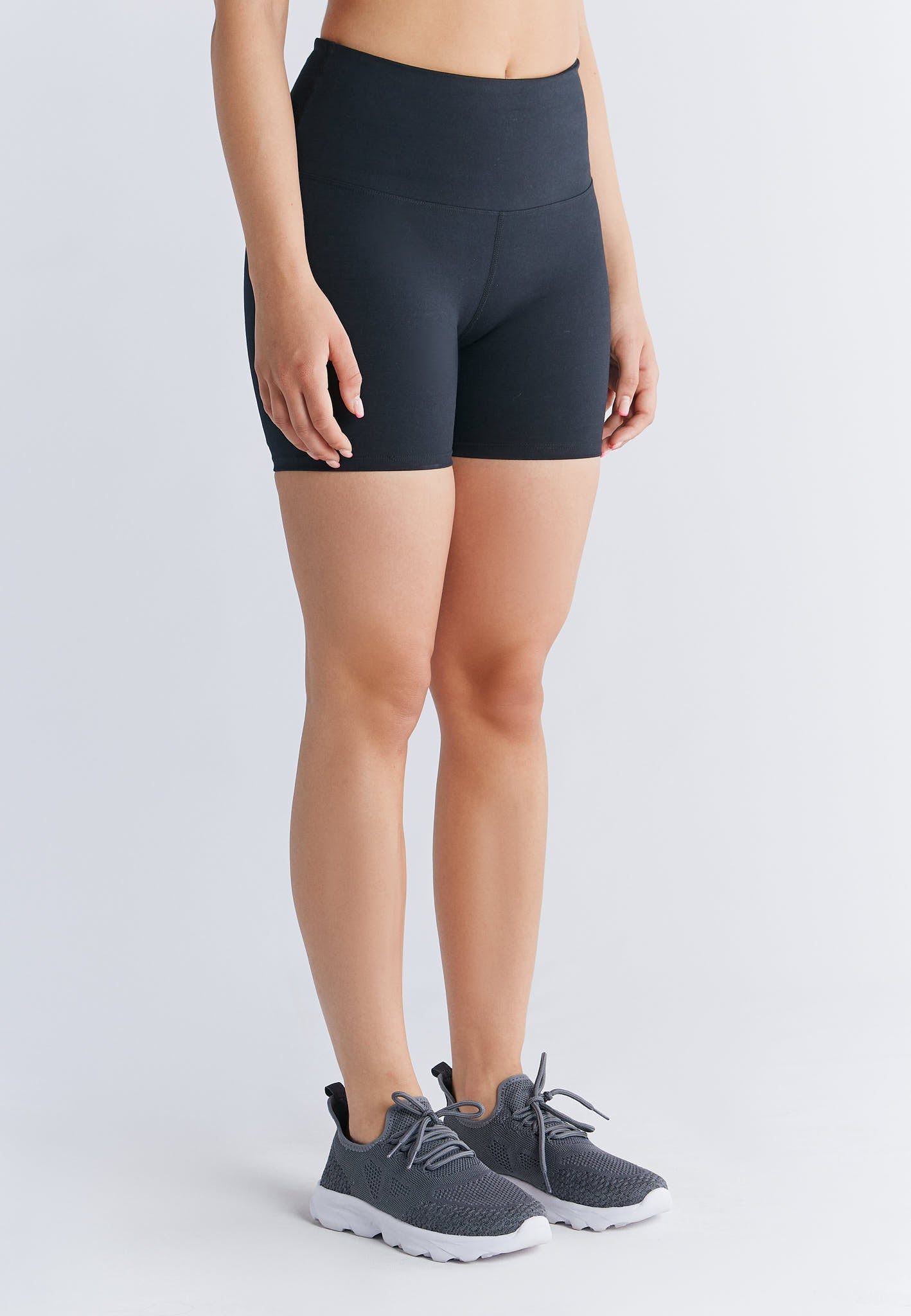 T1332-01 | Women Fit Mini Shorts - Black