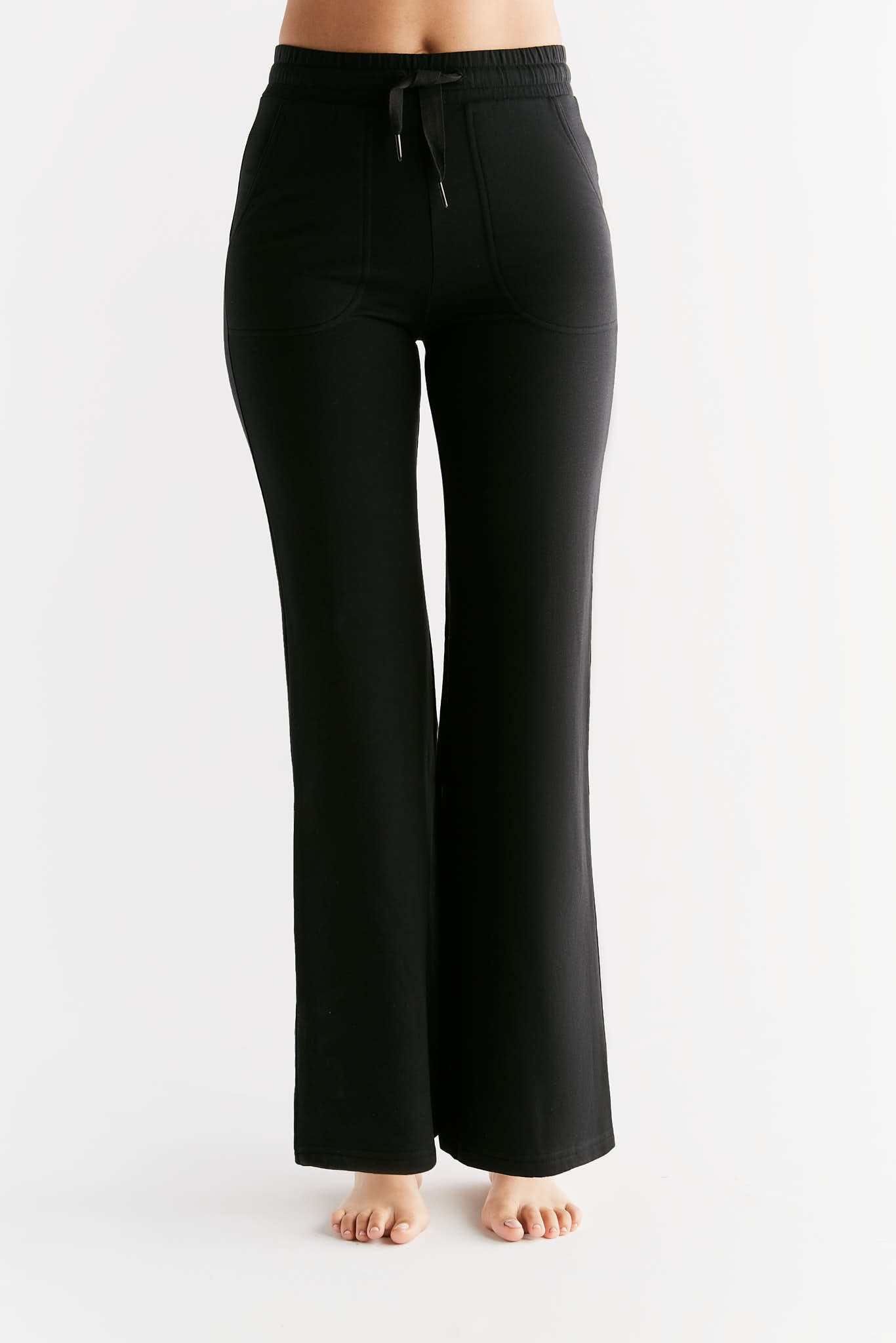T1353-01 | TENCEL™ Active Damen Feelfree Sweatpants - Black