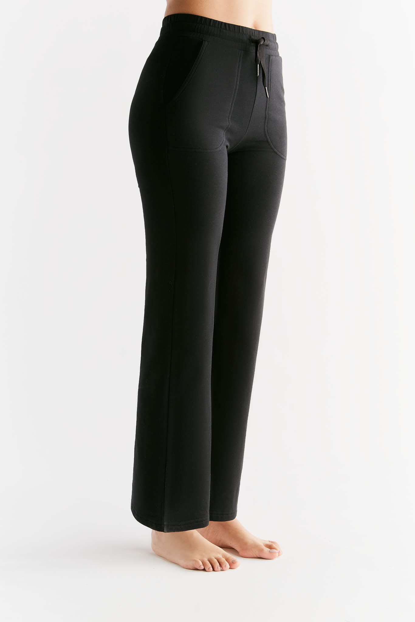 T1353-01 | TENCEL™ Active Damen Feelfree Sweatpants - Black